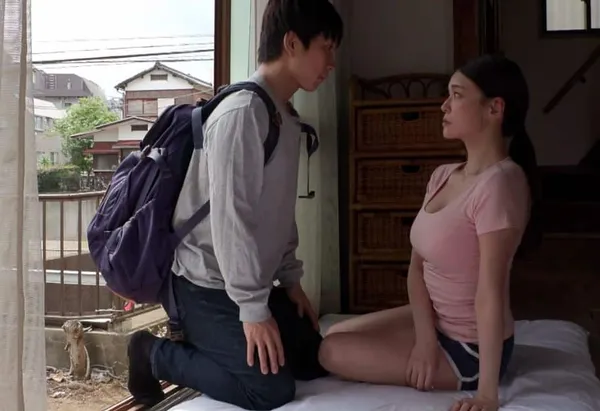 sex megu fujiura Thanh niên trốn học ở nhà phang chị chủ trọ tốt bụng khi anh xã đi vắng